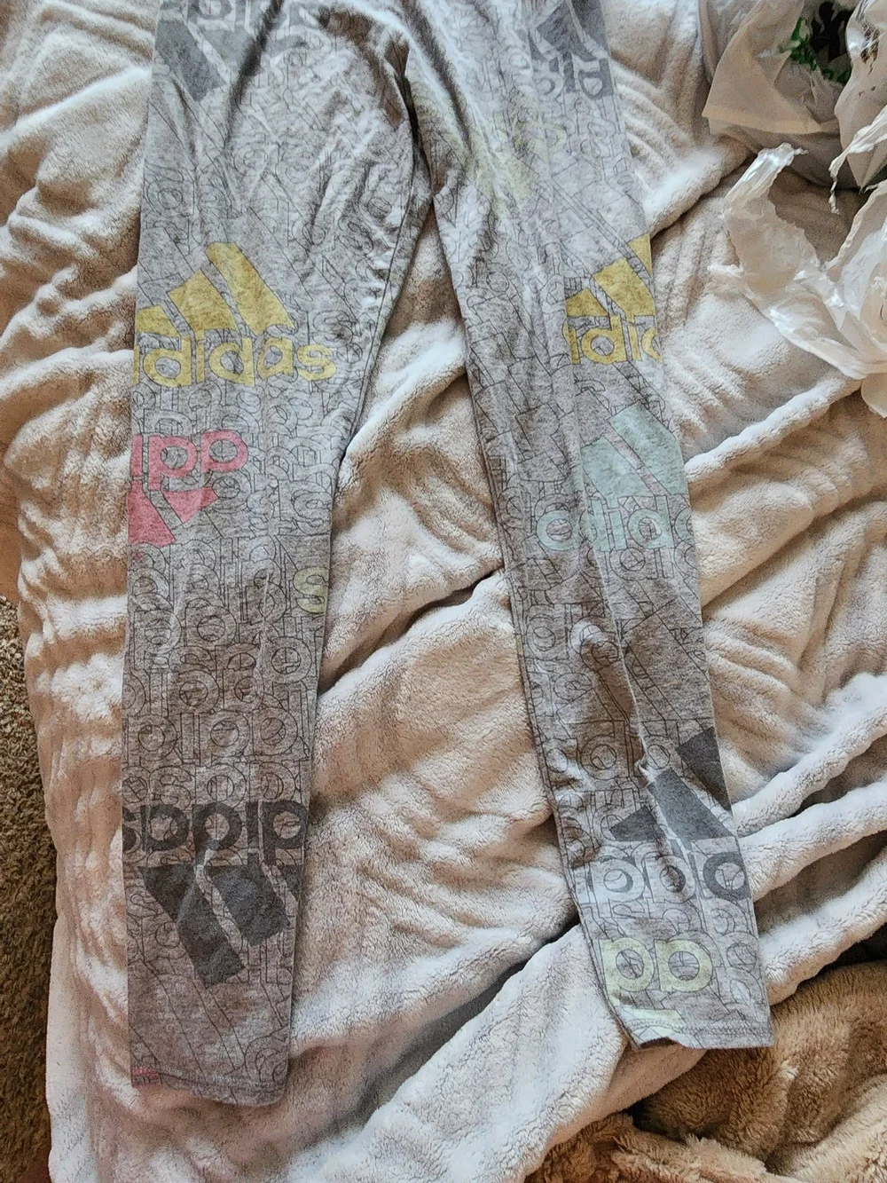 GAP Gray Leggings with Yellow, Pink and Blue Logo Accents